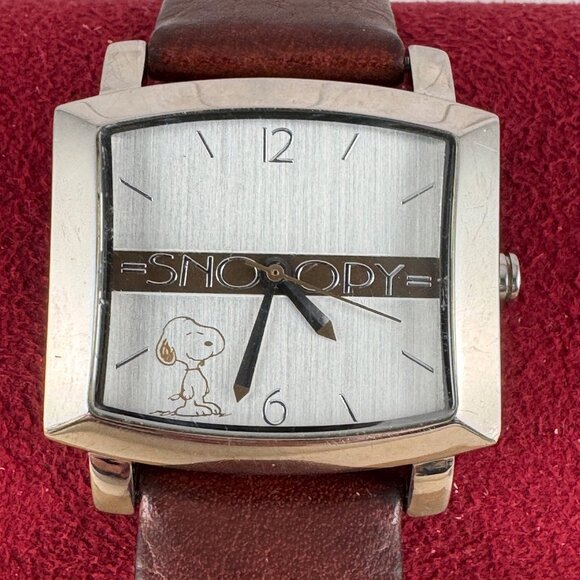 Vintage Fossil Snoopy limited edition #0471/2000 watch brown strap - Picture 1 of 8
